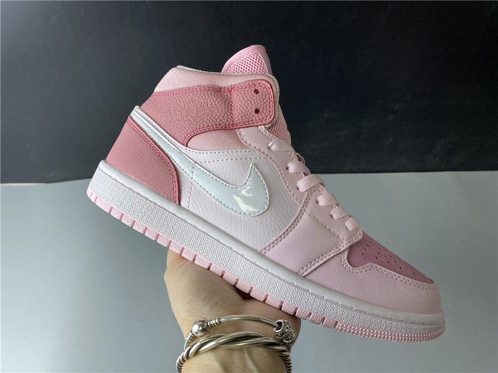 Air Jordan 1 Mid WMNS Digital Pink CW5379-600